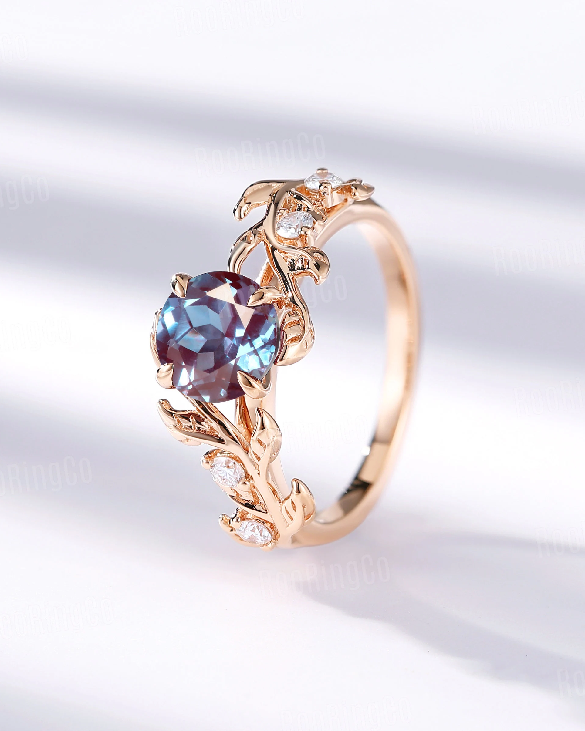 Image of Zodiac collection: Pisces, ring with blue crystal